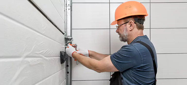 Garage Door Repair in Wellington Street West